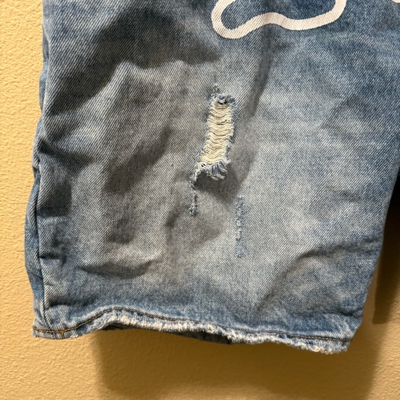 Men’s Size 36 BBC Billionaire Boys Club Run Dog Ice Cream Distressed Jean Shorts - Picture 4 of 16